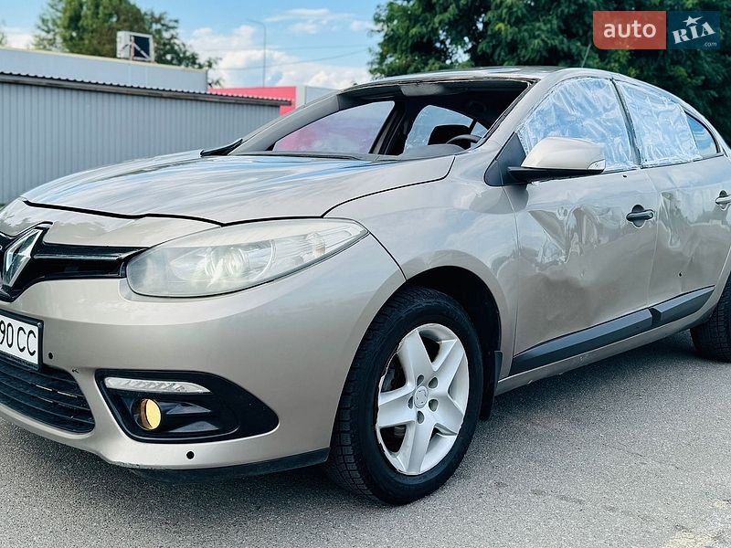 Седан Renault Fluence 2015 в Білогородці