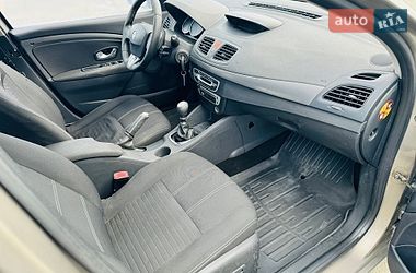Седан Renault Fluence 2015 в Белогородке