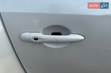 Седан Renault Fluence 2015 в Яворові