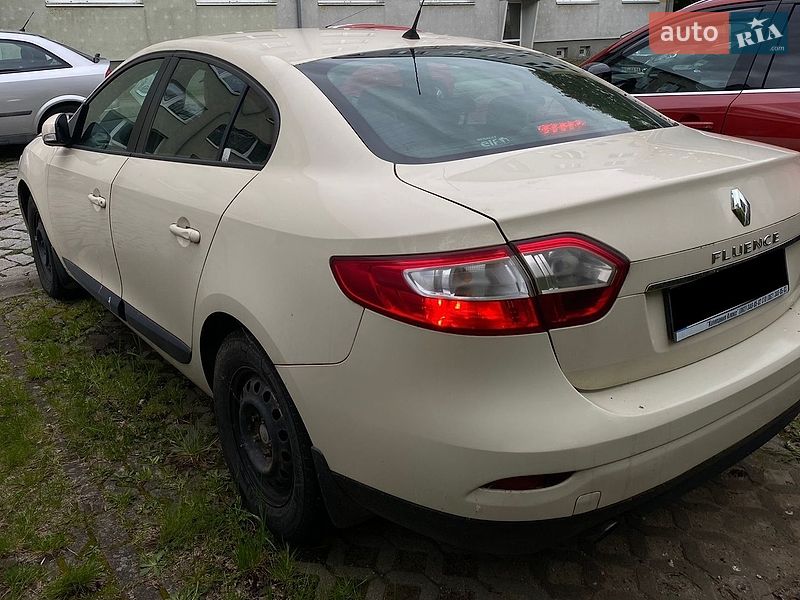 Седан Renault Fluence 2015 в Львове