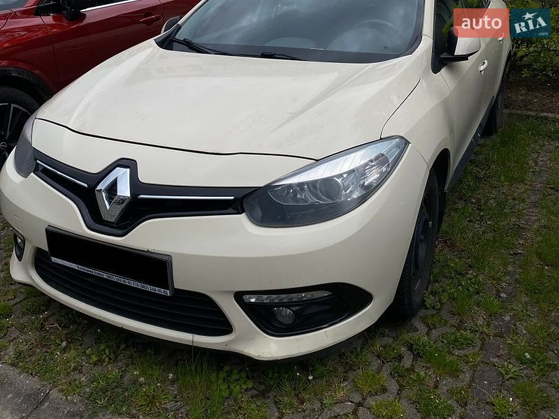 Седан Renault Fluence 2015 в Львове