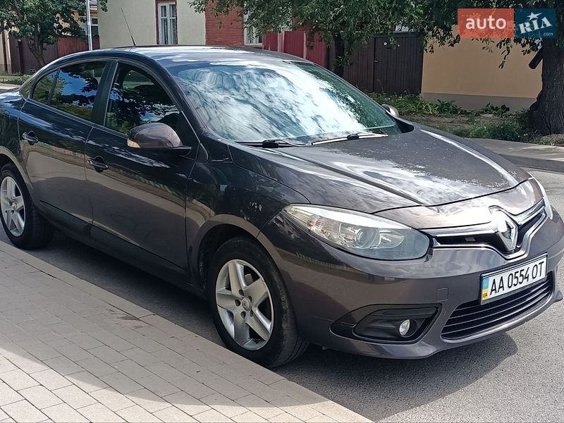 Седан Renault Fluence 2015 в Чернигове