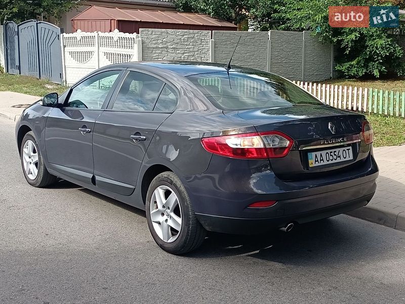 Седан Renault Fluence 2015 в Чернигове