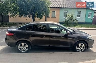 Седан Renault Fluence 2015 в Чернигове