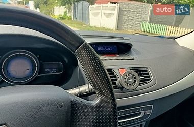 Седан Renault Fluence 2015 в Чернигове