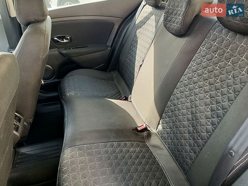 Седан Renault Fluence 2015 в Чернигове
