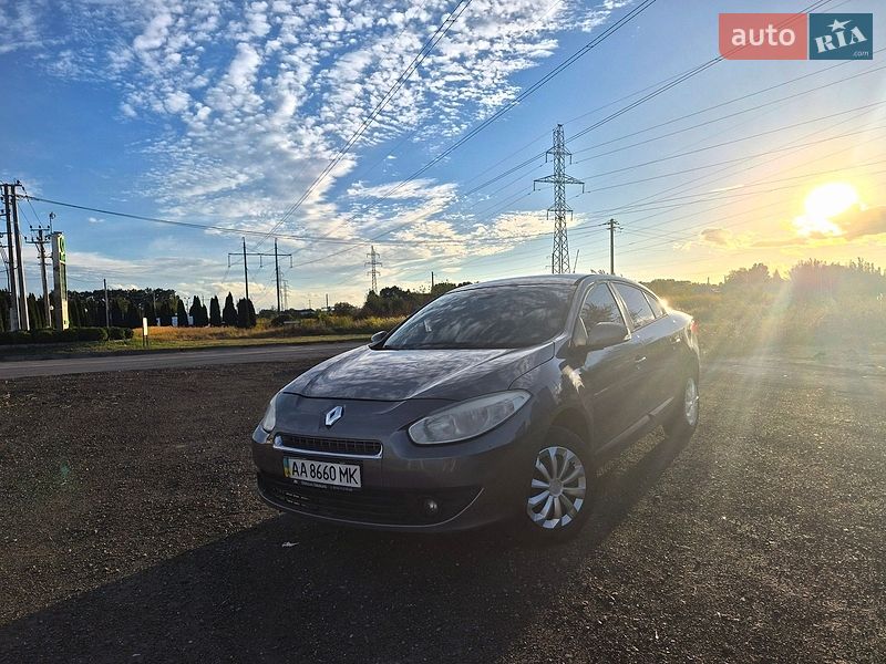 Седан Renault Fluence 2012 в Киеве