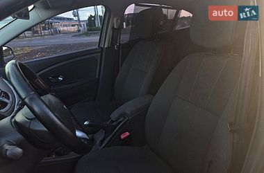 Седан Renault Fluence 2012 в Киеве
