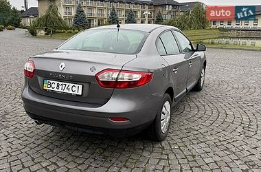 Седан Renault Fluence 2010 в Жовкве