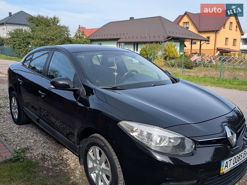 Седан Renault Fluence 2014 в Івано-Франківську