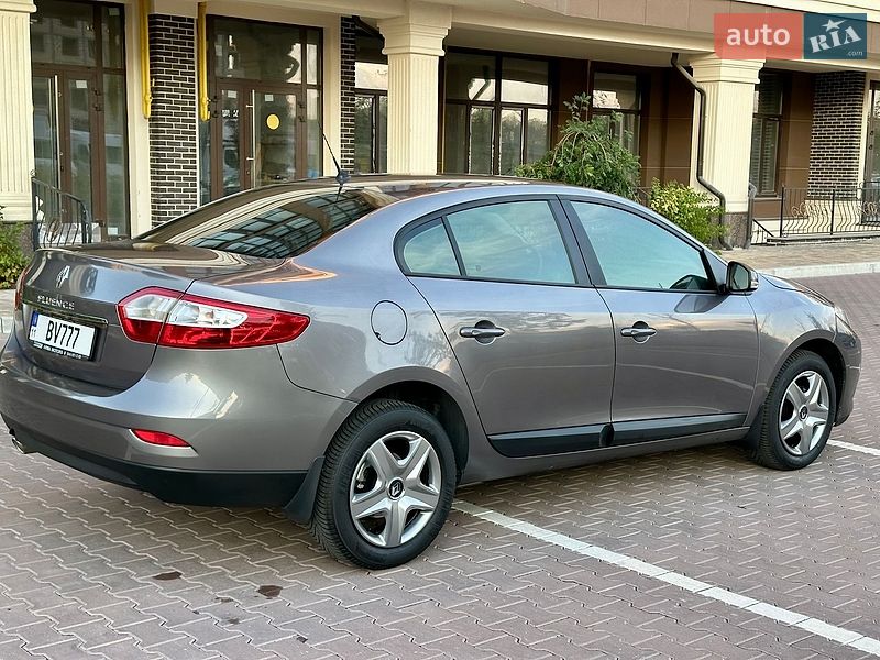 Седан Renault Fluence 2016 в Києві