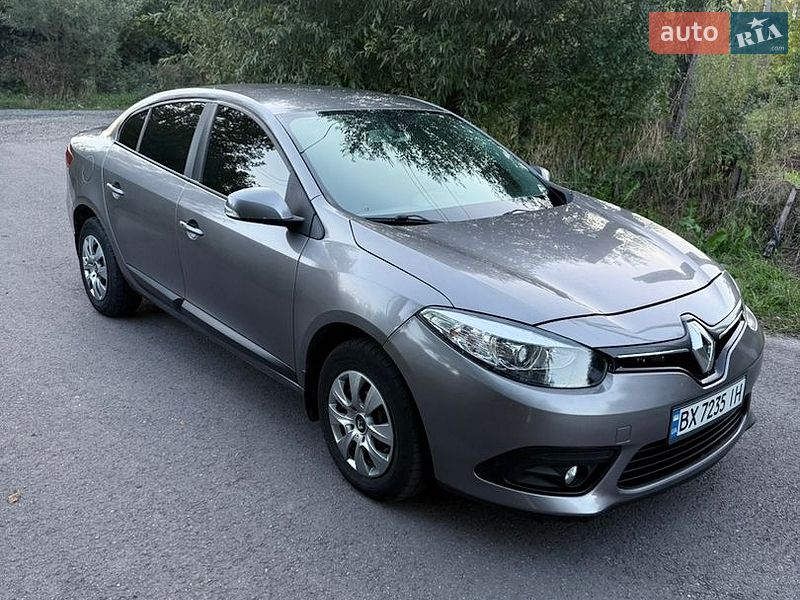 Седан Renault Fluence 2014 в Львове Седан Renault Fluence 2014 в Львове