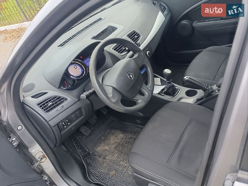 Седан Renault Fluence 2013 в Бородянке