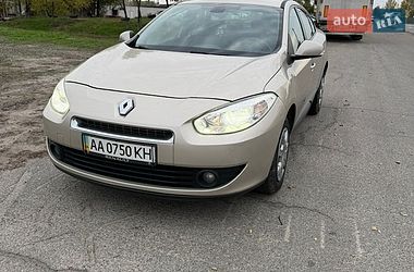 Седан Renault Fluence 2010 в Києві