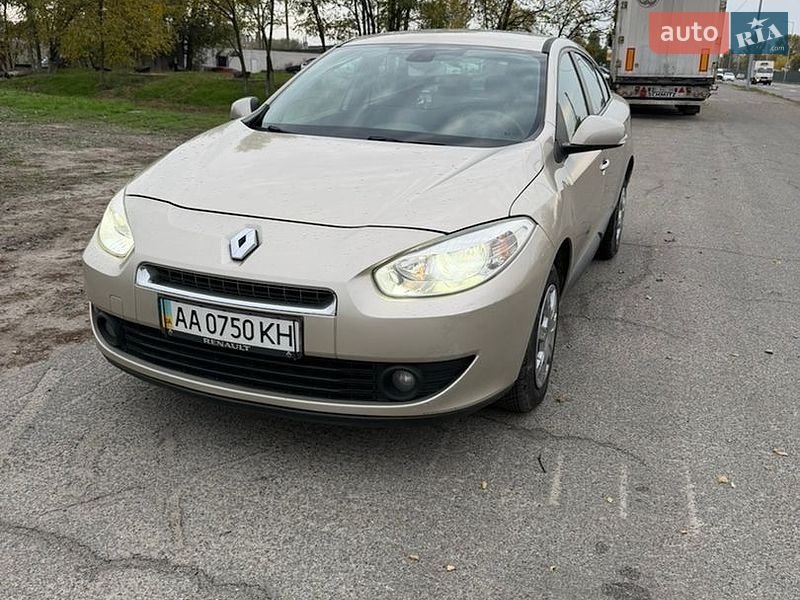 Седан Renault Fluence 2010 в Киеве фото Седан Renault Fluence 2010 в Киеве