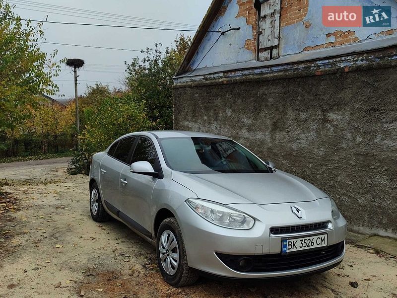 Седан Renault Fluence 2011 в Рівному