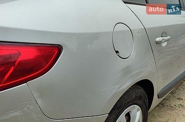 Седан Renault Fluence 2011 в Рівному
