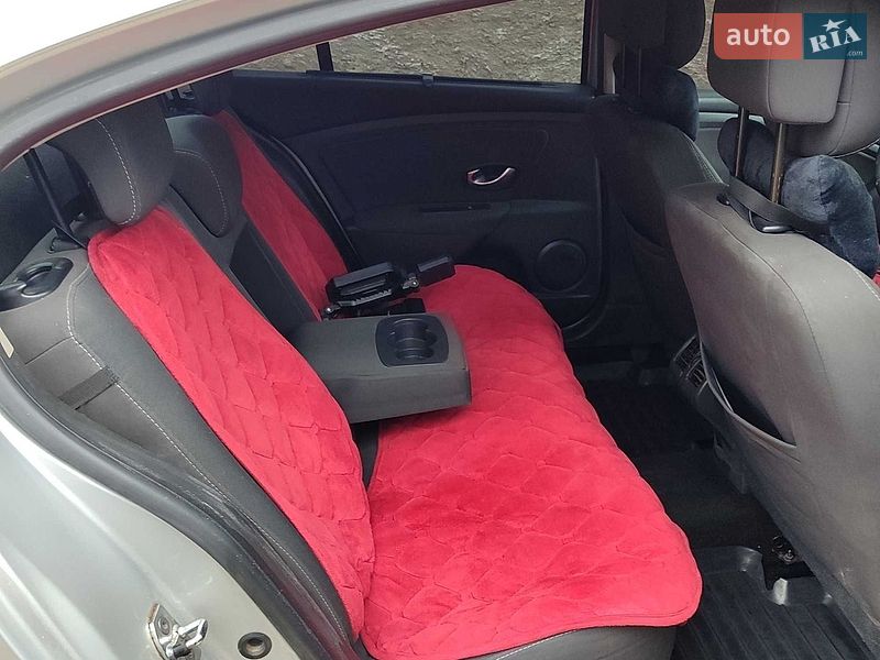 Седан Renault Fluence 2011 в Рівному