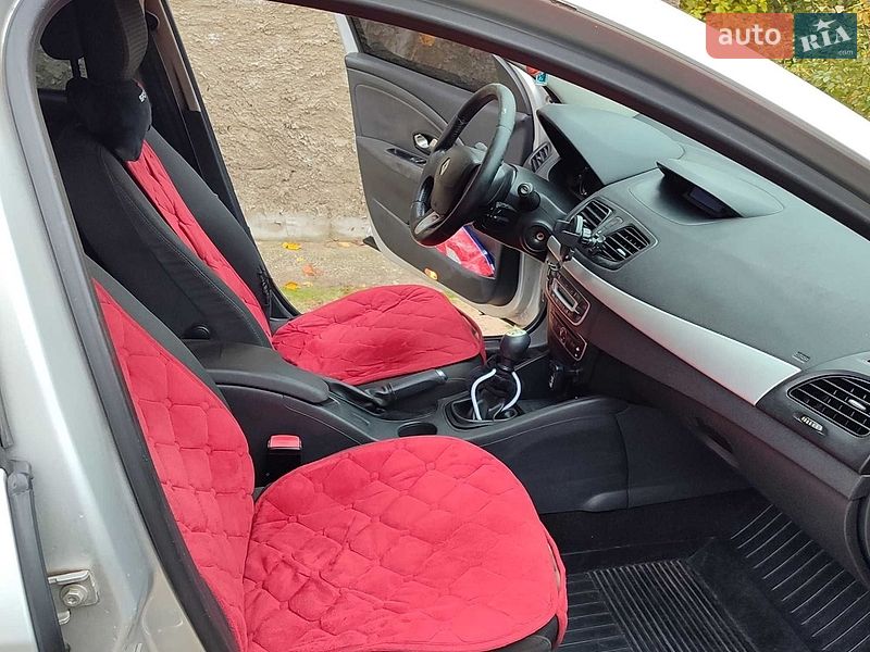 Седан Renault Fluence 2011 в Рівному
