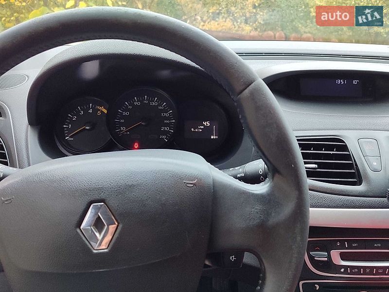 Седан Renault Fluence 2011 в Рівному