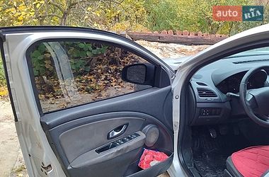 Седан Renault Fluence 2011 в Рівному