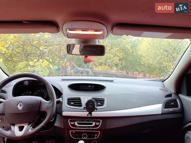 Седан Renault Fluence 2011 в Рівному