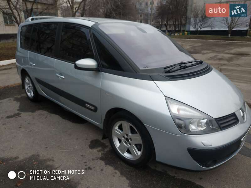 Минивэн Renault Grand Espace 2004 в Лозовой