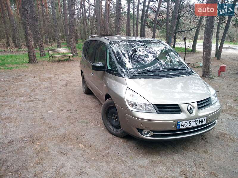 Минивэн Renault Grand Espace 2012 в Магдалиновке