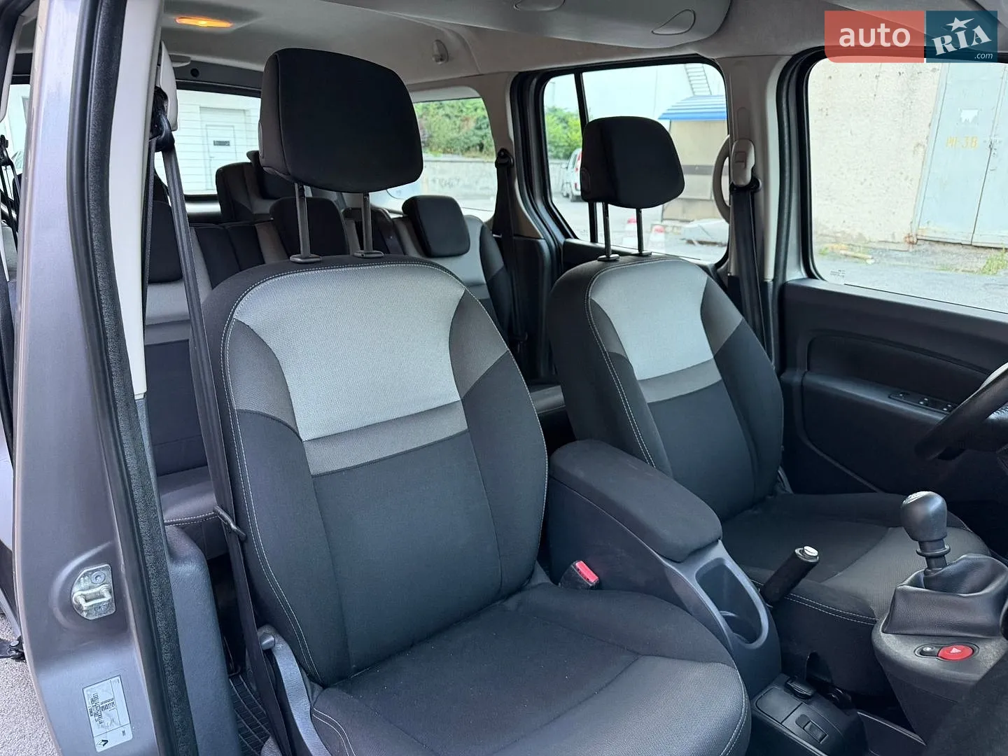 2017 Renault Kangoo - мініатюра 38