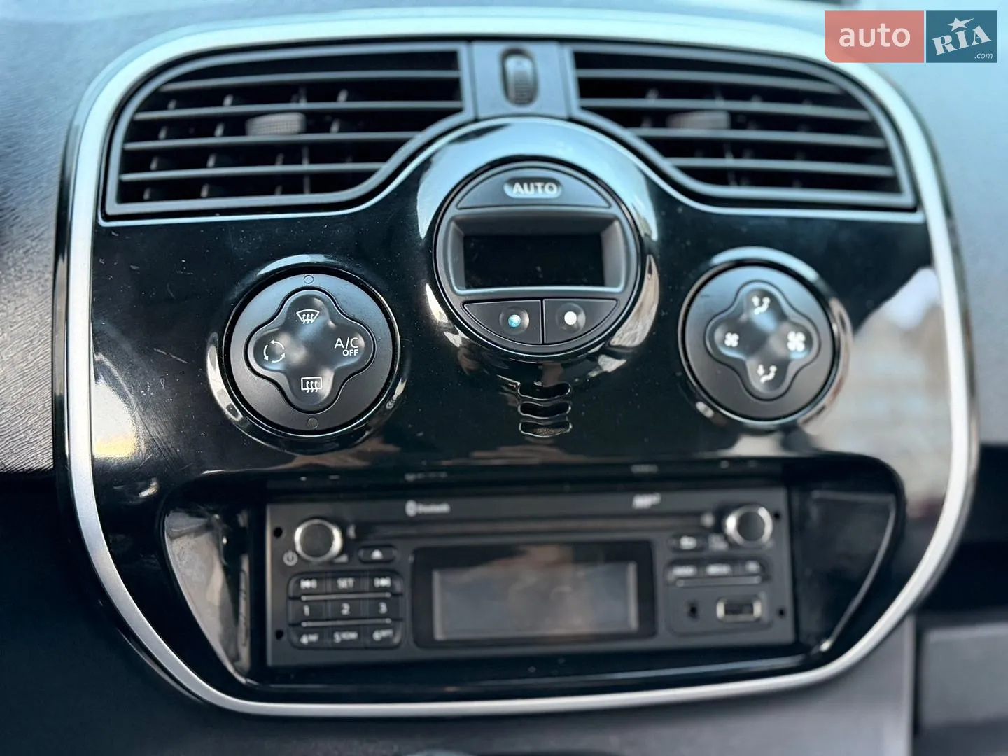 2017 Renault Kangoo - мініатюра 50