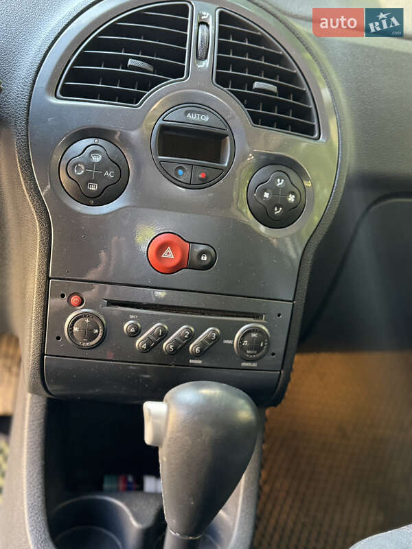 Мікровен Renault Grand Modus 2010 в Новому Розділі фото 20 Мікровен Renault Grand Modus 2010 в Новому Розділі