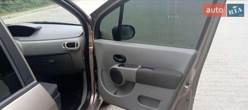 Микровэн Renault Grand Modus 2008 в Черновцах