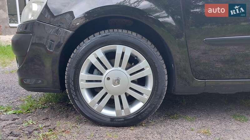 Мікровен Renault Grand Modus 2008 в Луцьку