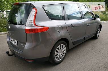 Мінівен Renault Grand Scenic 2012 в 