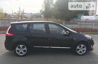 Мінівен Renault Grand Scenic 2012 в 