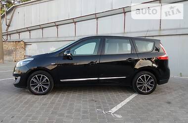 Мінівен Renault Grand Scenic 2014 в 
