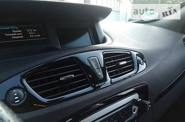 Мінівен Renault Grand Scenic 2014 в 