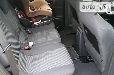 Мінівен Renault Grand Scenic 2011 в 
