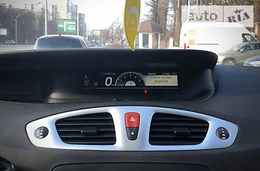 Універсал Renault Grand Scenic 2011 в Києві