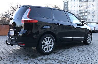 Мінівен Renault Grand Scenic 2012 в 
