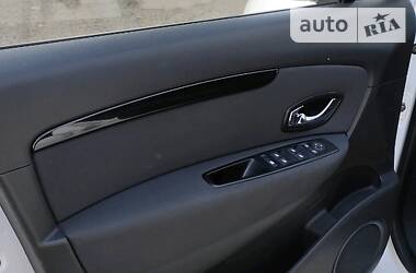 Мінівен Renault Grand Scenic 2014 в 