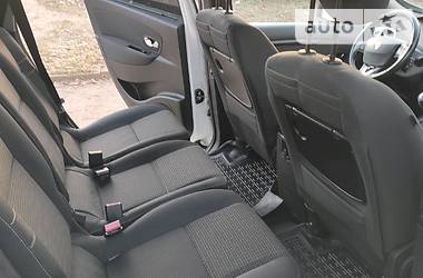 Мінівен Renault Grand Scenic 2014 в 