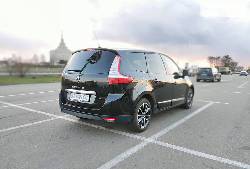 Мінівен Renault Grand Scenic 2012 в Києві