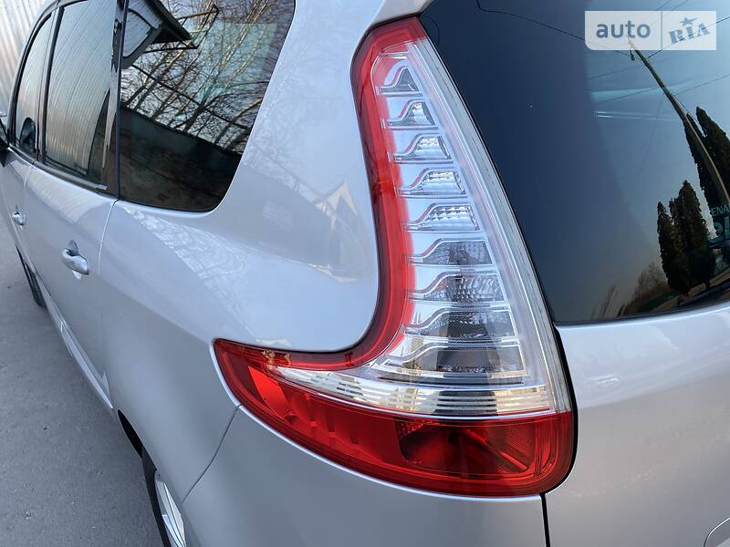 Мінівен Renault Grand Scenic 2010 в Дубні