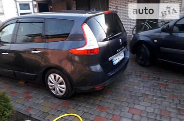 Універсал Renault Grand Scenic 2011 в 