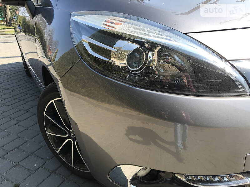 Минивэн Renault Grand Scenic 2013 в Луцке