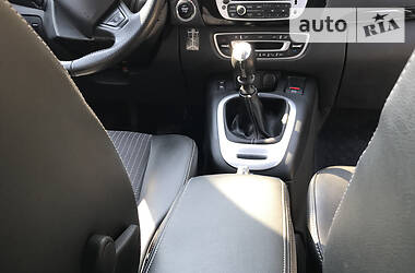 Мінівен Renault Grand Scenic 2013 в 