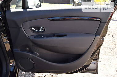 Мінівен Renault Grand Scenic 2014 в 
