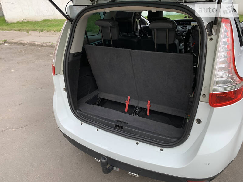 Мінівен Renault Grand Scenic 2014 в Києві фото 11 Мінівен Renault Grand Scenic 2014 в Києві