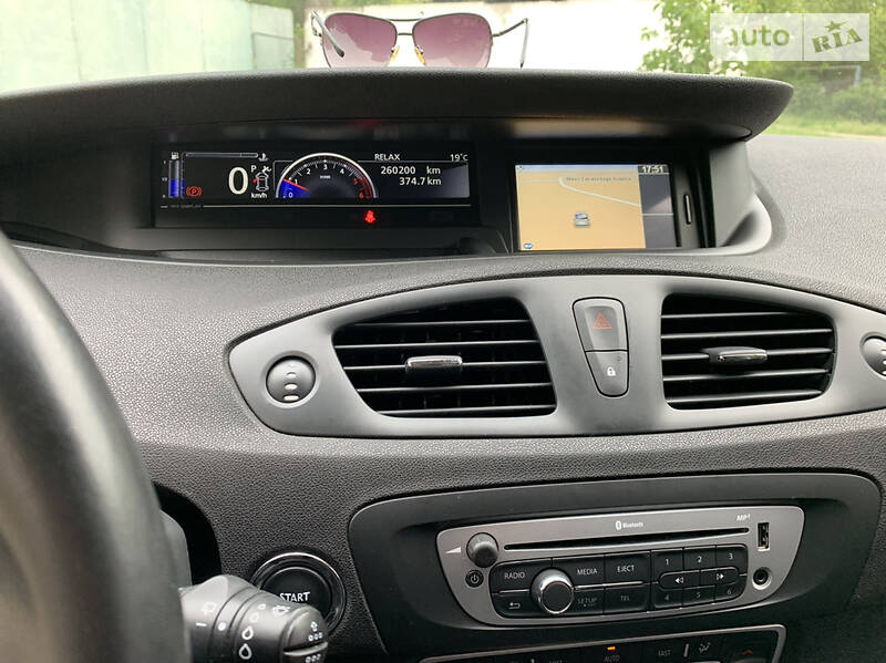 Мінівен Renault Grand Scenic 2014 в Києві фото 7 Мінівен Renault Grand Scenic 2014 в Києві